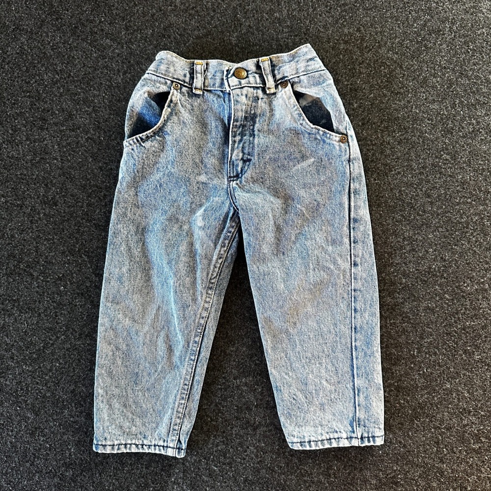 Vintage OshKosh Bgosh Kids 3T Acid Wash Denim Jeans Made in USA Light Tapered
